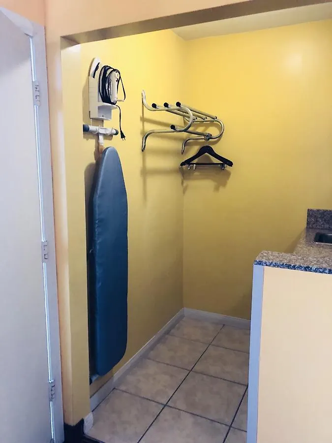 **  Encore Motel Лос-Анджелес США